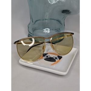 Auth. Vintage Gucci shades